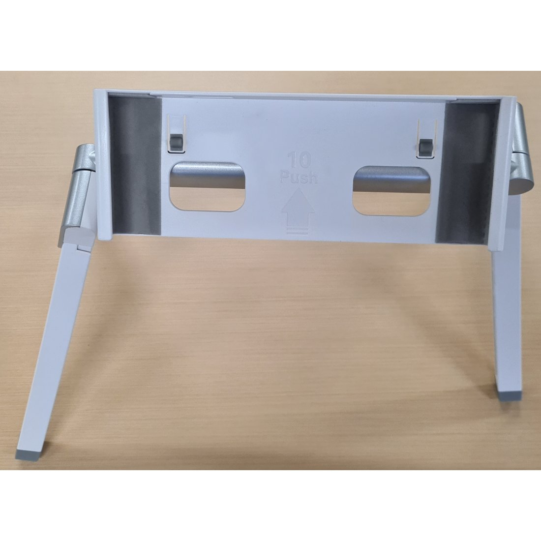 Looky stand-1100x1100w